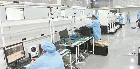 智造新引擎 西南最大5G全連接工廠在蓉投產，撬動全球1/4產能新格局