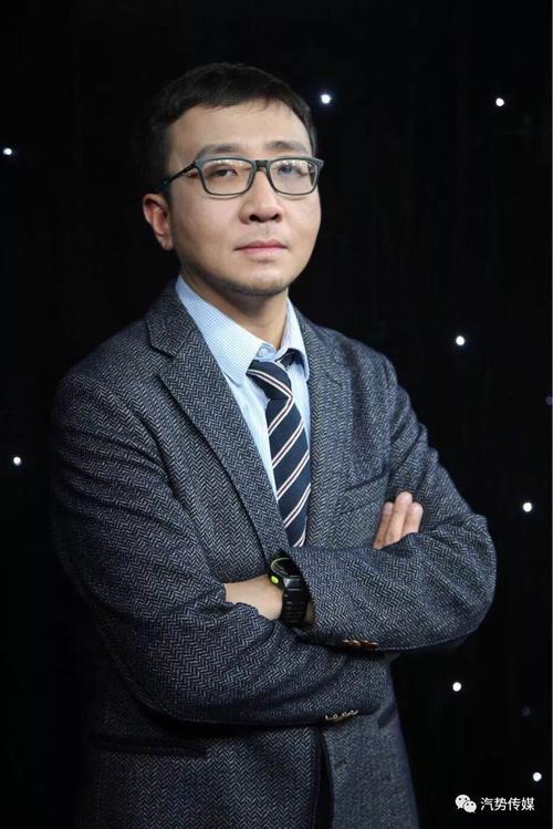 汽勢封面|贏在不止一面 主編破解榮威rx8緣何熱銷
